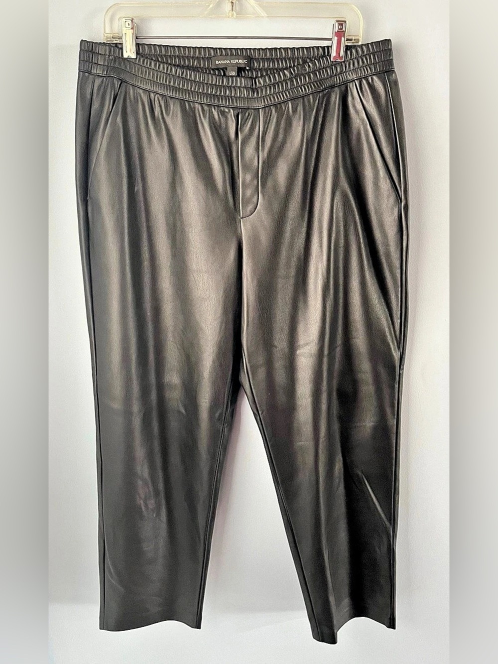 Banana Republic Black Vegan Faux Leather Pull-On Cropped Jogger Pants Size L